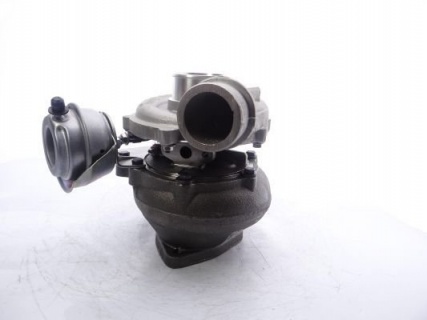  723167 723167-0001 723167-0008 Volvo S60 2.4l motor D5_2